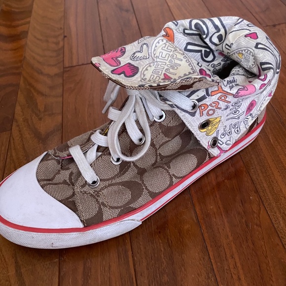 Coach Running Shoes - Picture 3 of 4